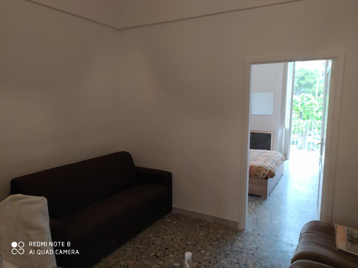 Bed and Breakfast Casa Barletta Монополи Экстерьер фото